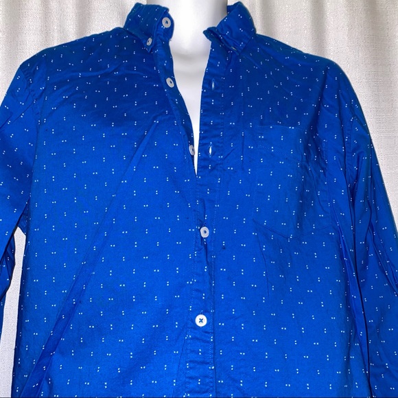 AEO Men’s blue & white button up shirt large - Picture 3 of 15